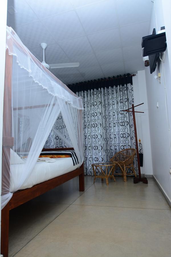 Hotel City Grand Ела Екстериор снимка