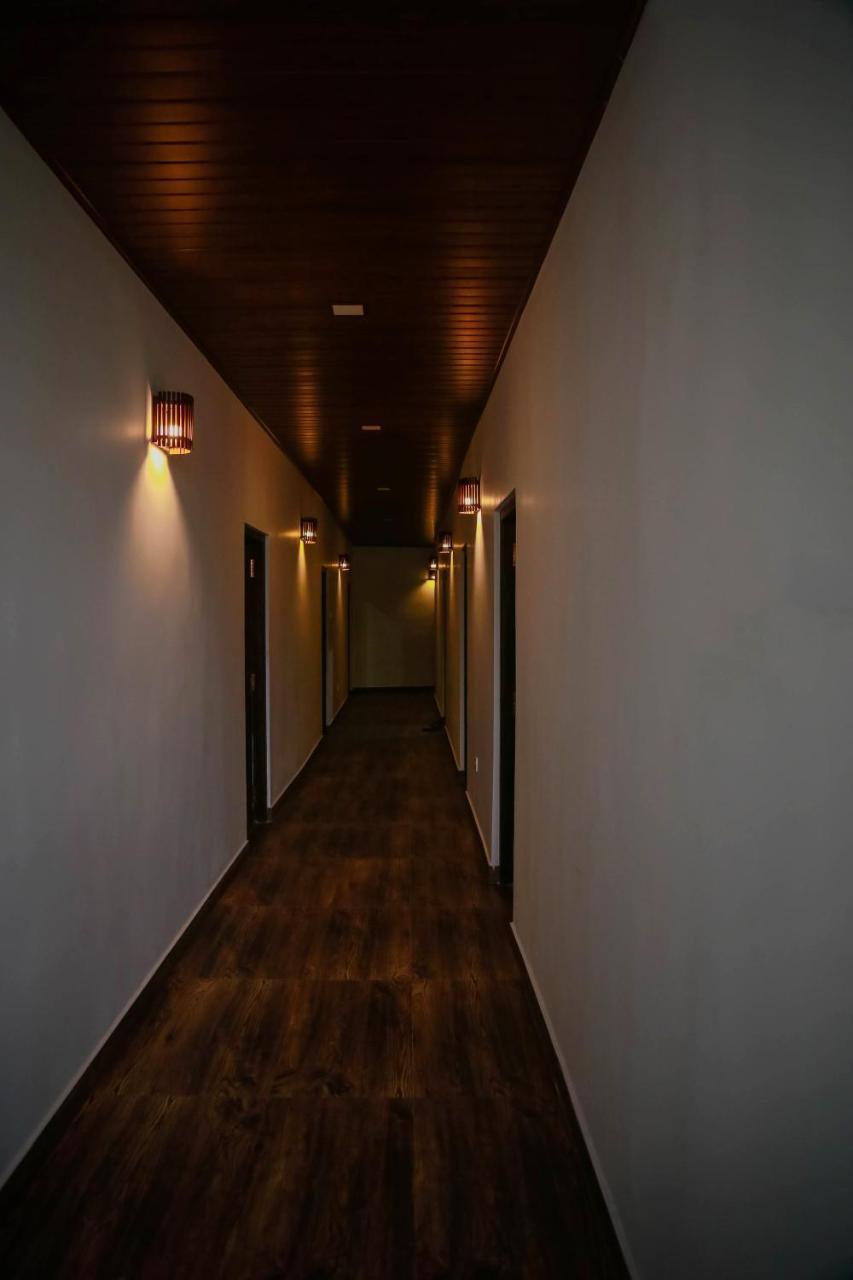 Hotel City Grand Ела Екстериор снимка